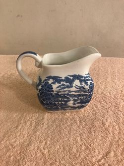 Vintage Lochs of Scotland Royal Warwick Cream Pitcher Loch Leven