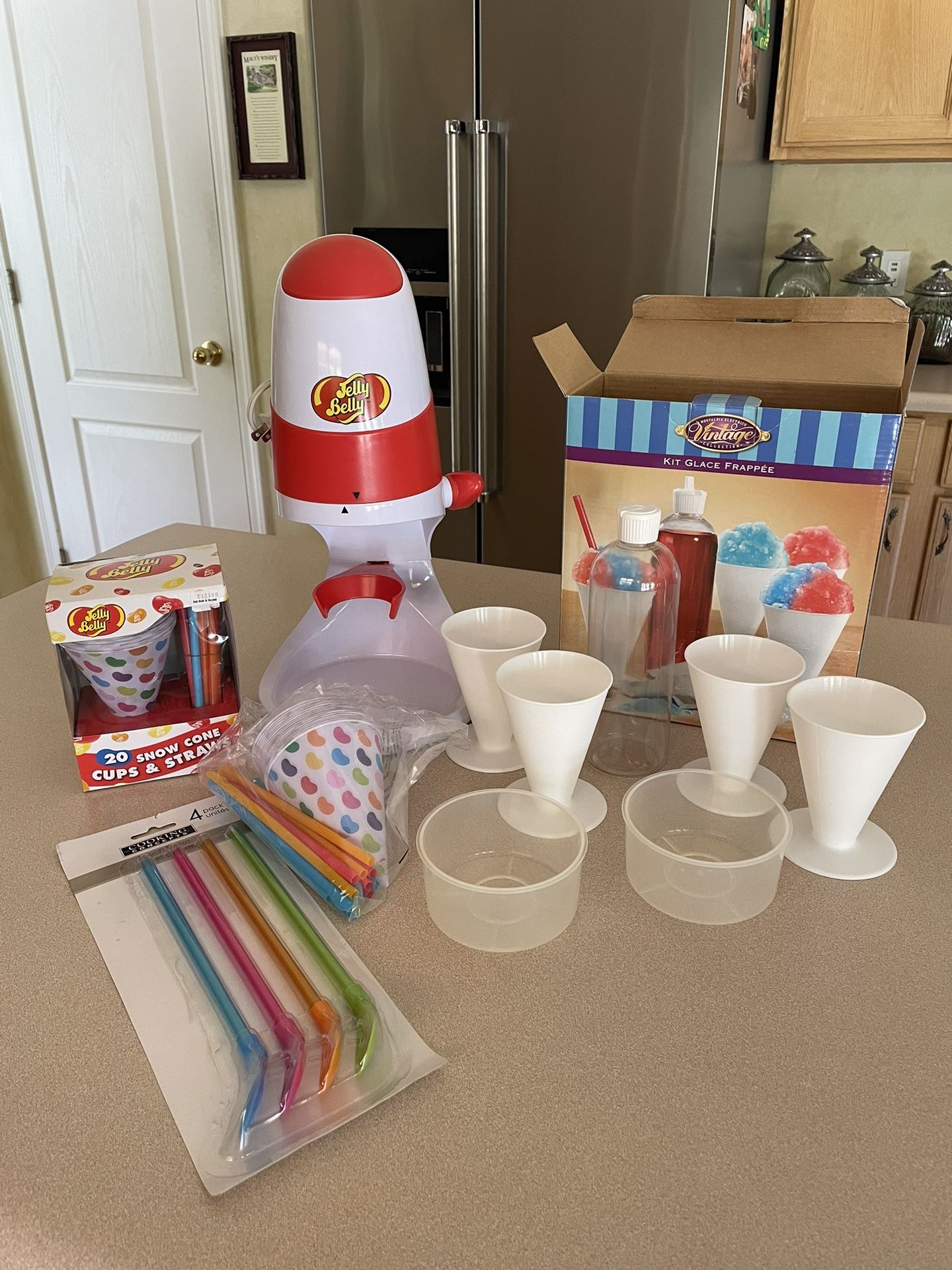 Jelly Belly Snow Cone Slushy Maker Machine & Accessories