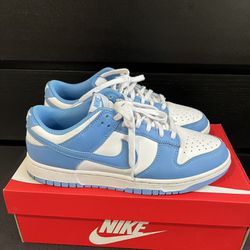 Nike Dunk Low UNC Size 9