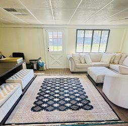 Vintage 8x10 Handwoven Area Rug – Beautiful Pattern & Colors