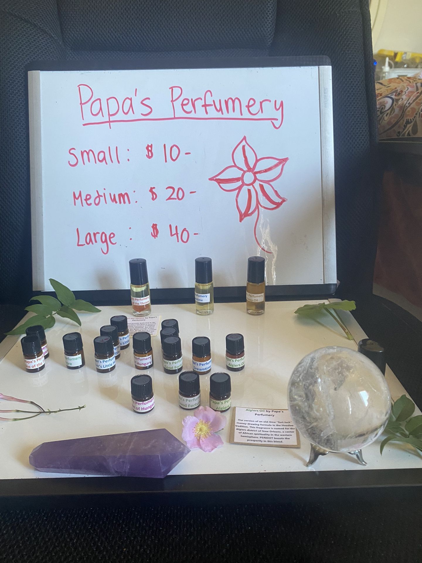 HANDCRAFTED NATURAL PERFUMES