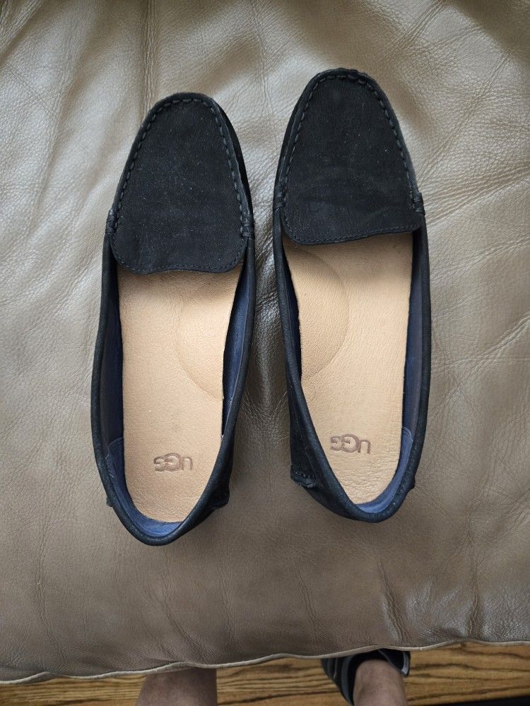 UGG Women's Loafer