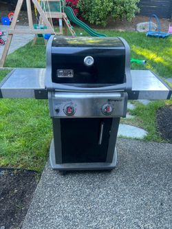 Weber Spirit Two Burner Propane Gas BBQ Grill