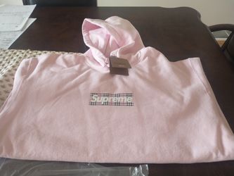 Supreme Burberry Hoodie. Size L