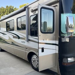 2002 Country Coach Mystique