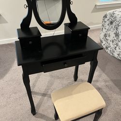 Makeup desk with stool