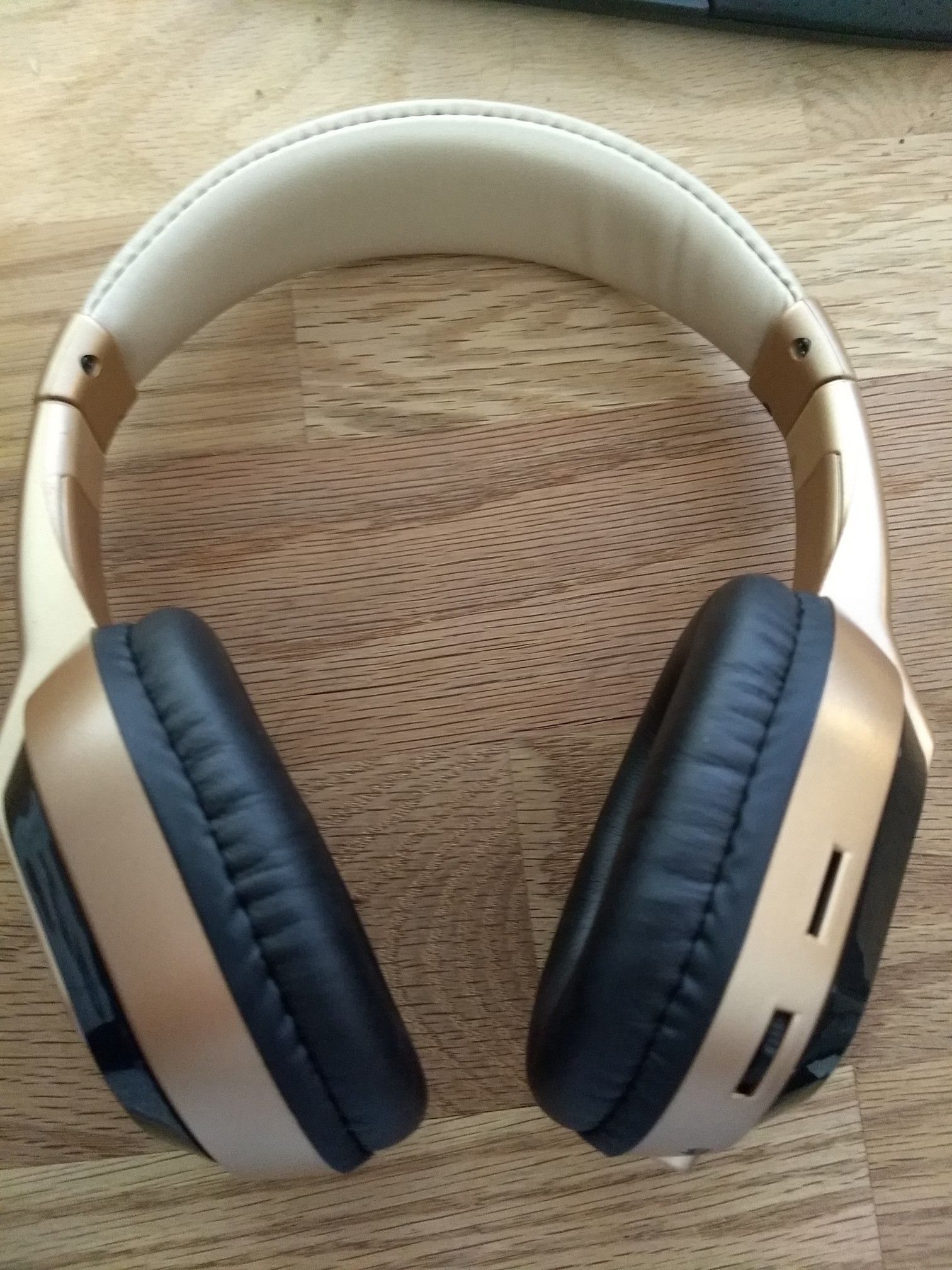 Wireless Headphones