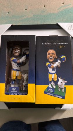 AARON DONALD BOBBLE HEAD
