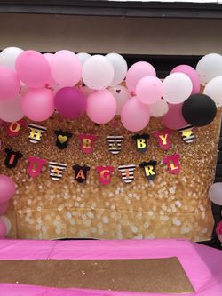 Baby shower decorations