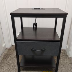 End Table With Outlet