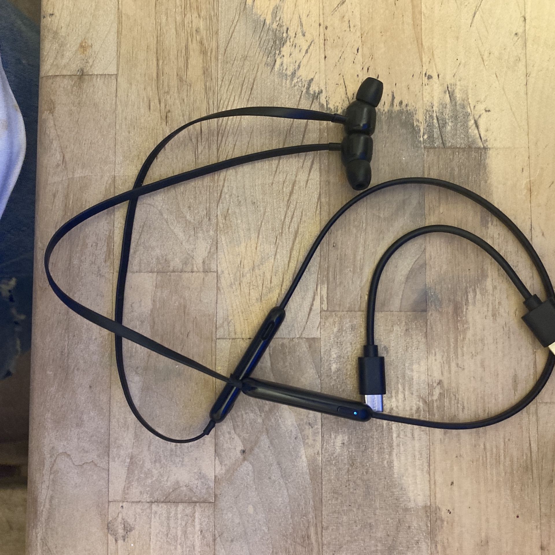 Beats Flex