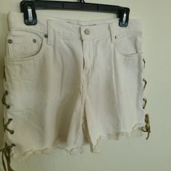 FADED GLORY JEAN SHORTS SIZE 6