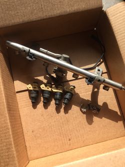 R53 fuel injectors and fuel rail regulator