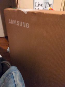 70 Inch Samsung  TV QLED 5k