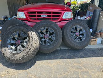 265/70/16 Toyota Tacoma wheels and tires