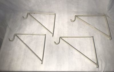 4 White shelf and Rod Brackets