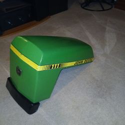John Deere 111 Hood