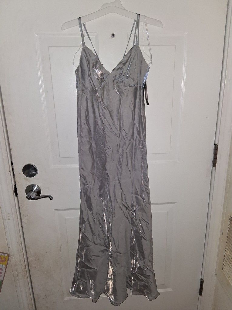 XS DRESS