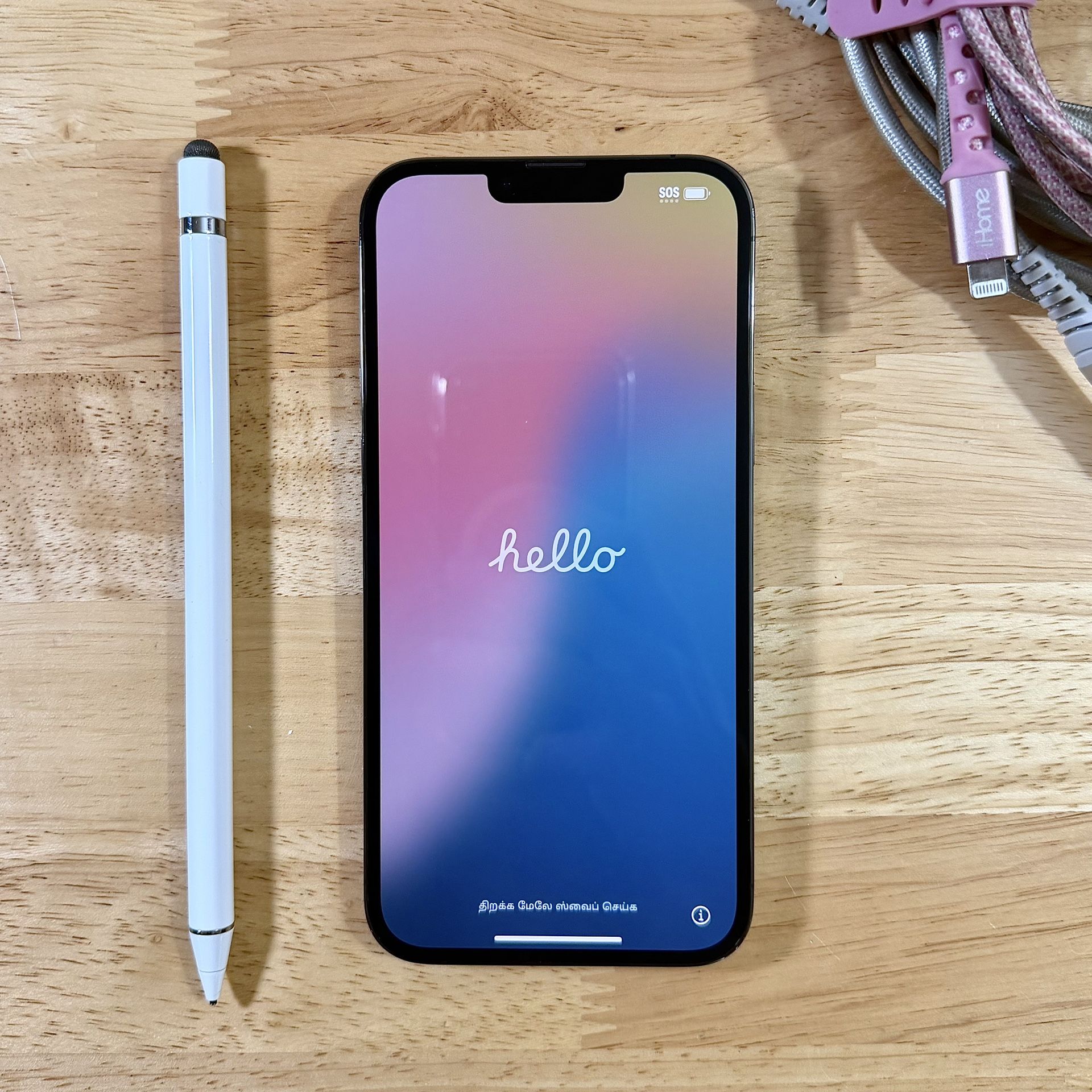 iPhone 13 Pro Max 512GB – Excellent Condition + Stylus + 2 Chargers