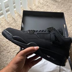 Jordan 4 Black Cat