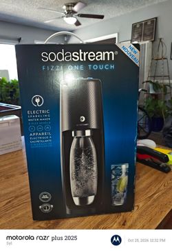 SodaStream Fizzi One Touch Electric Sparkling Water Maker