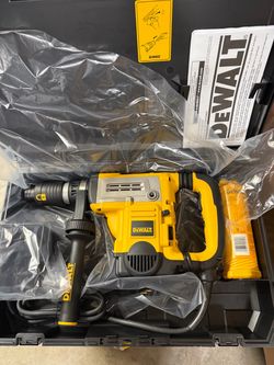 DeWalt Rotary Hammer Drill with Case