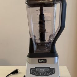 Ninja Blender BL660