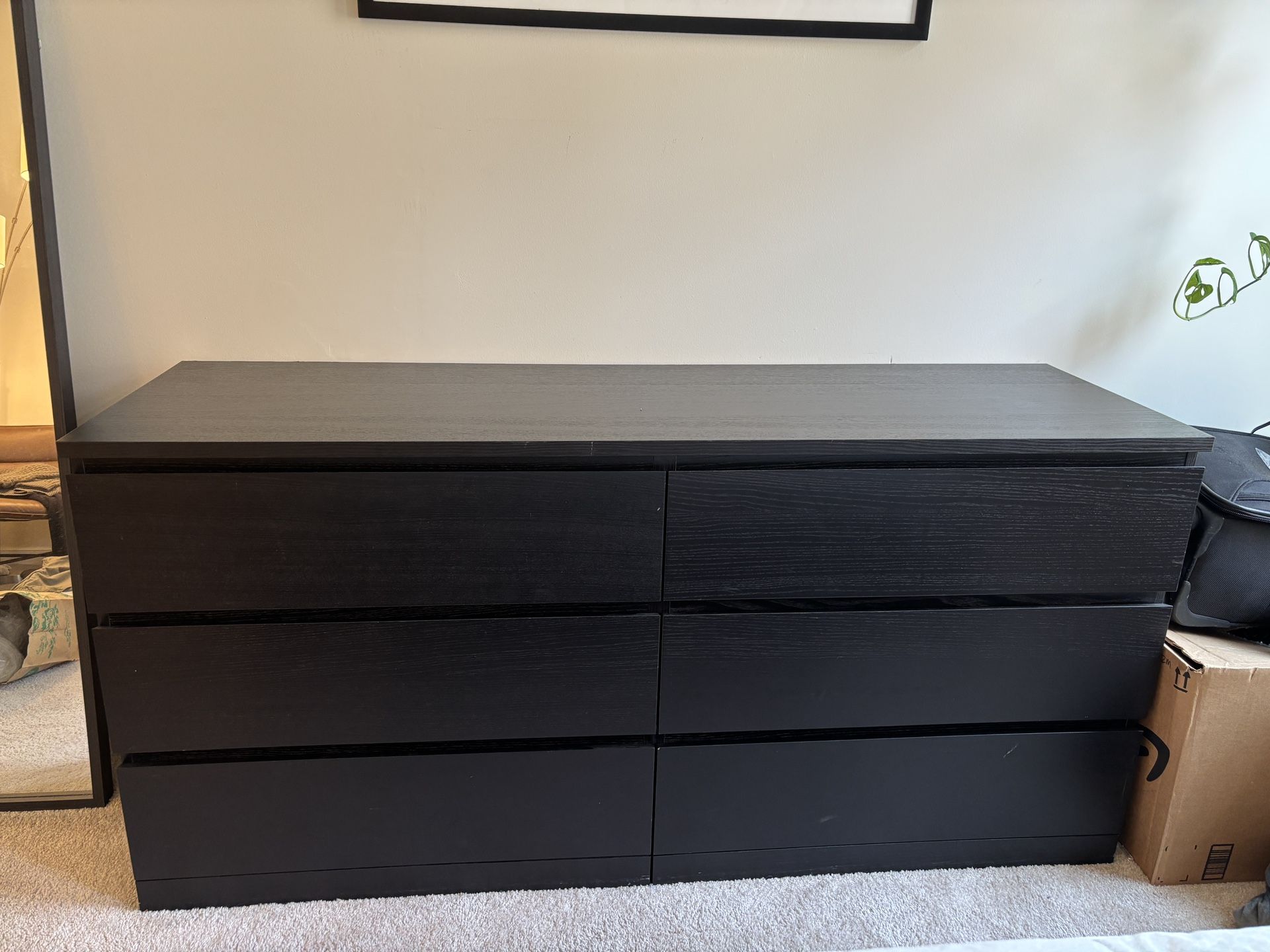 Black Ikea Malm Dresser (6 Drawers)