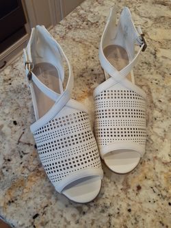 Ladies White Sandles
