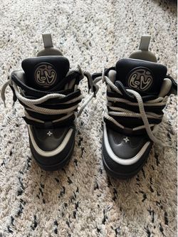 LV Trainers Black And Grey/White colorway
