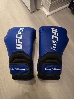 UFC Boxing Gloves New Condition!!!