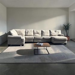 4 Piece Beige Sectional Couch Free Delivery 🚚