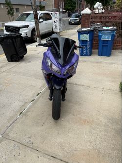 Rz electric motorcycle