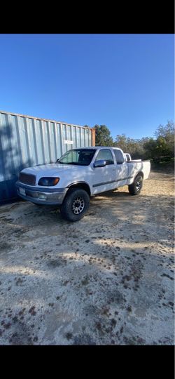 2000 Toyota Tundra