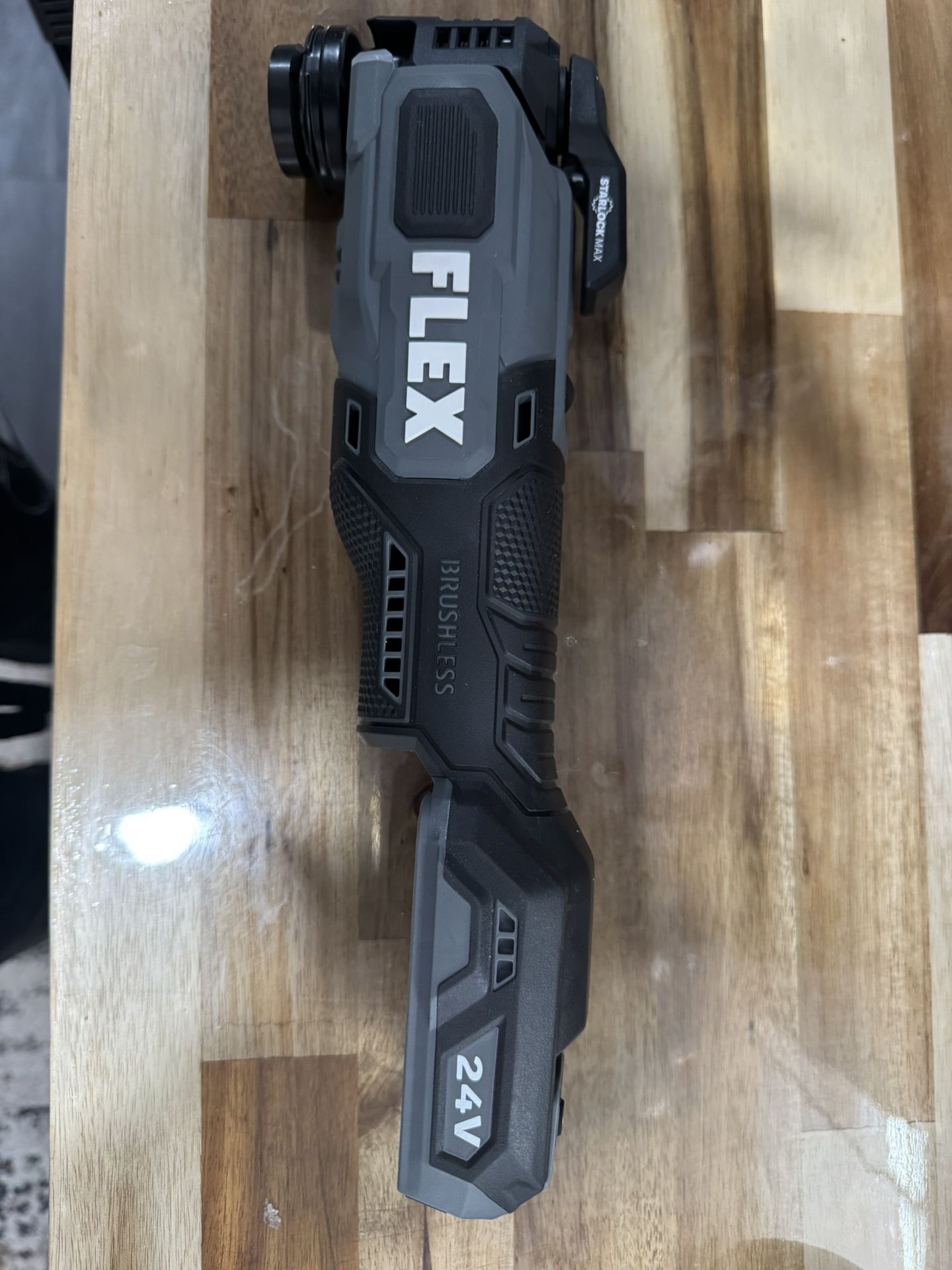 Flex 24 Volt Oscillating Tool
