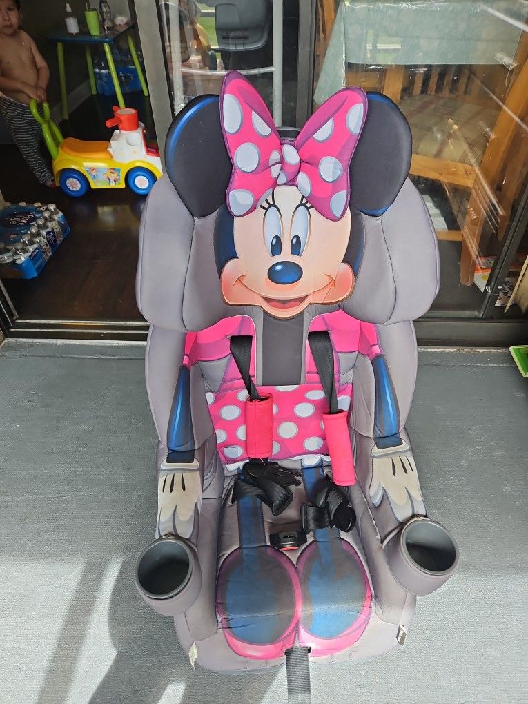Minnie Car Seat