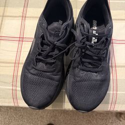 Brooks Glycerine 22 GTS Men 11 Wide (2E) - Like New, Worn 5x! $130 or best offer