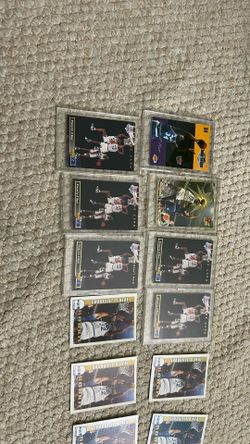 Shaquille O’Neal rookie cards (13 cards)