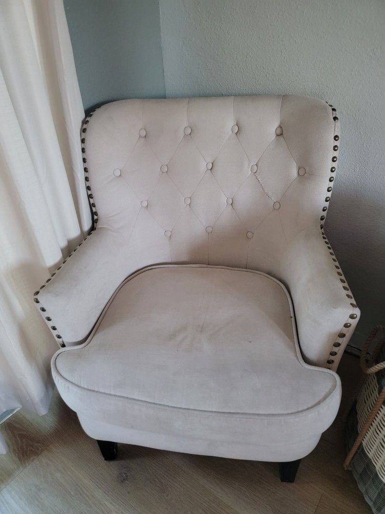Accent Chair for Sale in Fontana, CA OfferUp