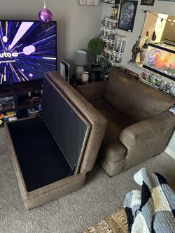 Cornell Pewter Chair 1/2 And Ottoman With Storage  