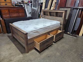 Full bed and mattress