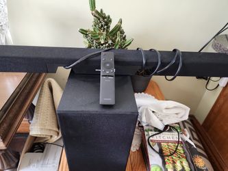 Samsung Soundbar And Woofer With Remote 
