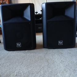 Electro Voice DJ speakers 