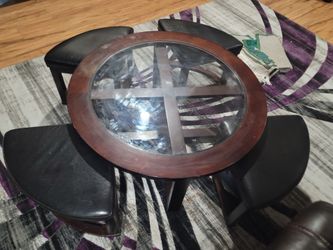 Round coffee table with 4 stool