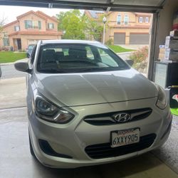 2013 Hyundai Accent