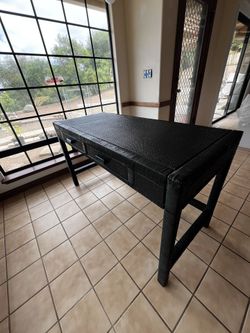 Black rattan Wood Handmade Desk Excellent Condition 