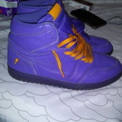 Nike Air Jordan Retro 1 Gatorade Rush Violet, Mens Size 11