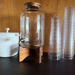 Beverage Serving Set