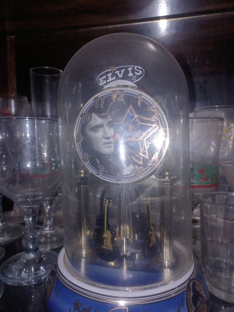 Elvis Ablums And Memorabilia