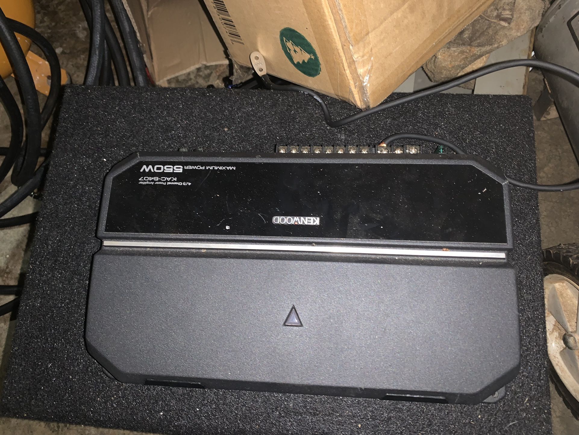 Kenwood 550w 4 Channel Amplifier 